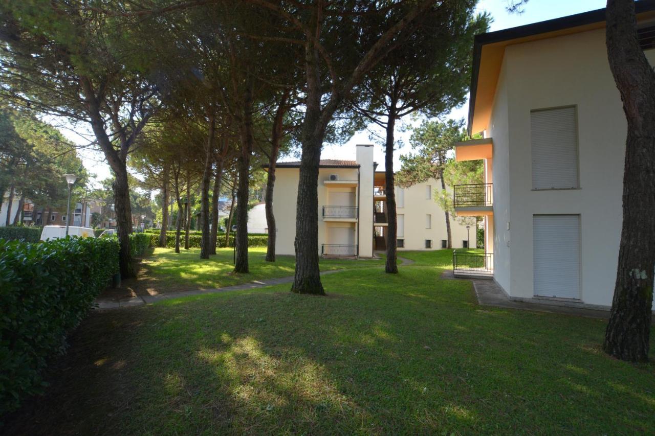 Lignano Pineta Nice Flat 利尼亚诺萨比亚多罗 外观 照片